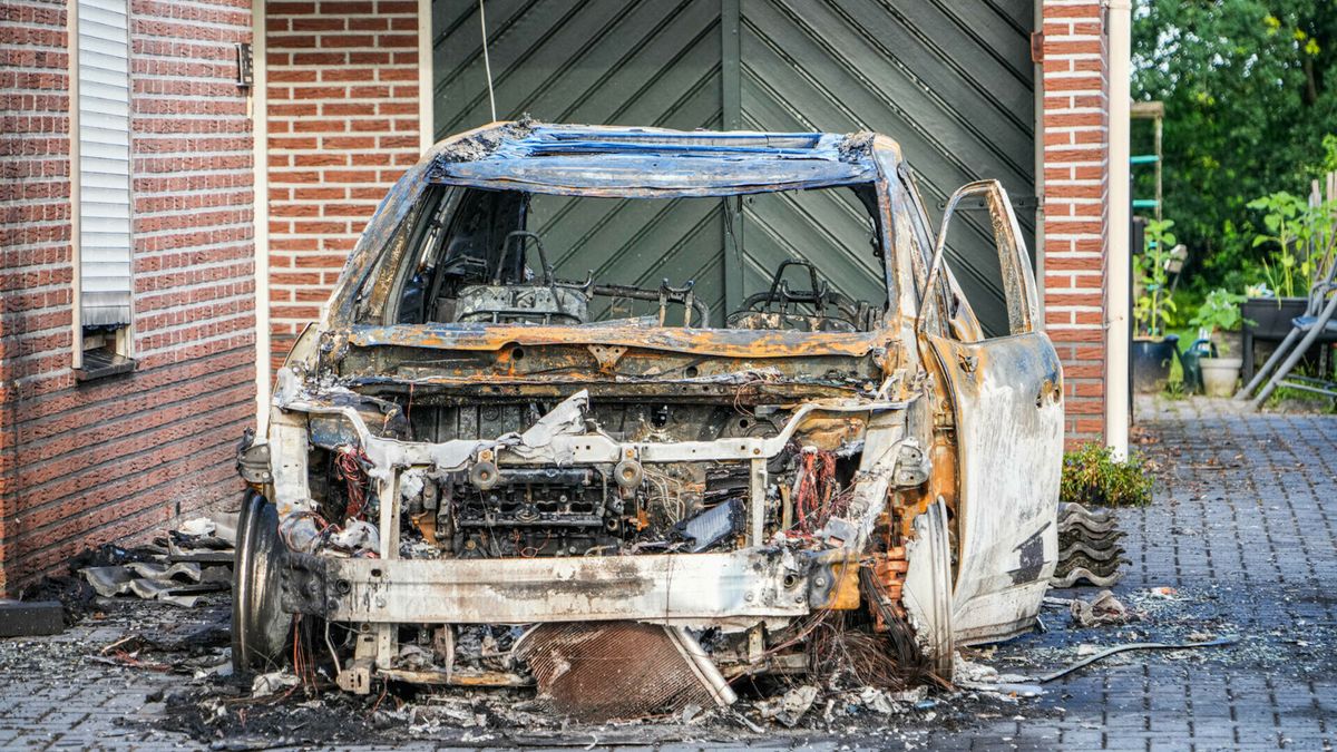 Woning in Zwartemeer beschadigd na autobrand