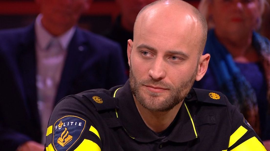 Agent Damien bij RTL Late Night | Still: RTL Late Night