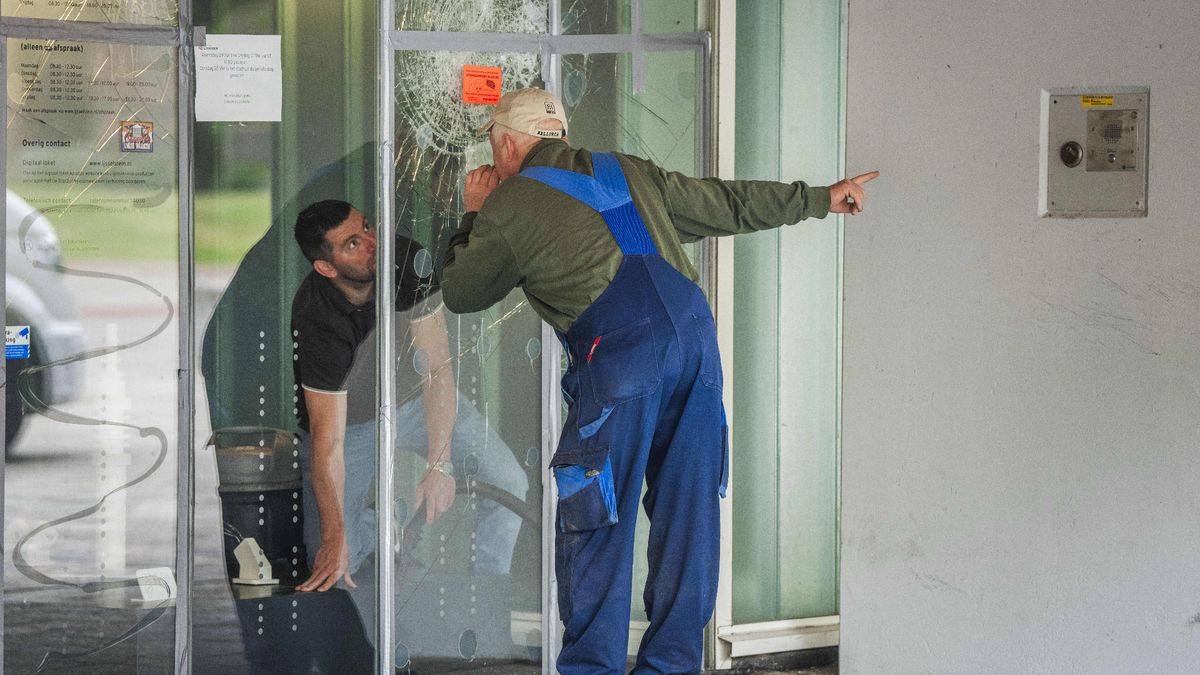 Rekening voor vernielingen stadhuis IJsselstein: 25.000 euro