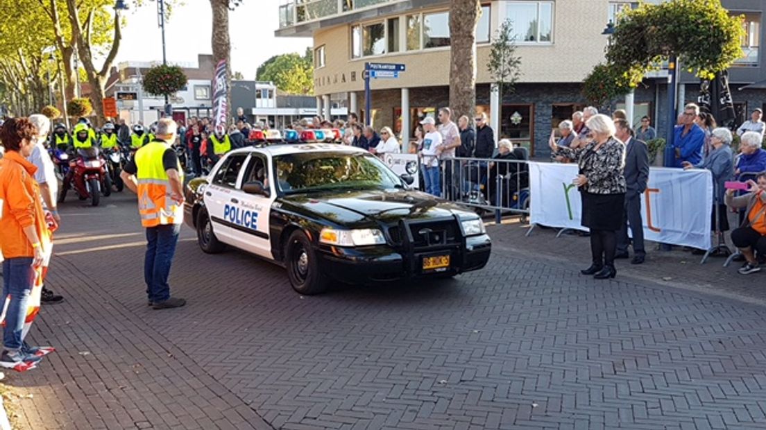 135 lichamelijk en/of verstandelijke beperkte mensen hadden zaterdag de dag van hun leven. Ze mochten meerijden in een van de 135 trucks tijdens de Gendtse Truckrun. 'Ze hadden een smile van oor tot oor', vertelt Brenda van Swaaij van de organisatie.