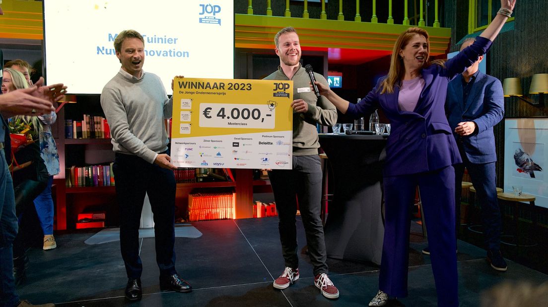 Marc Tuinier wint de Jonge ondernemersprijs van het Noorden 2023