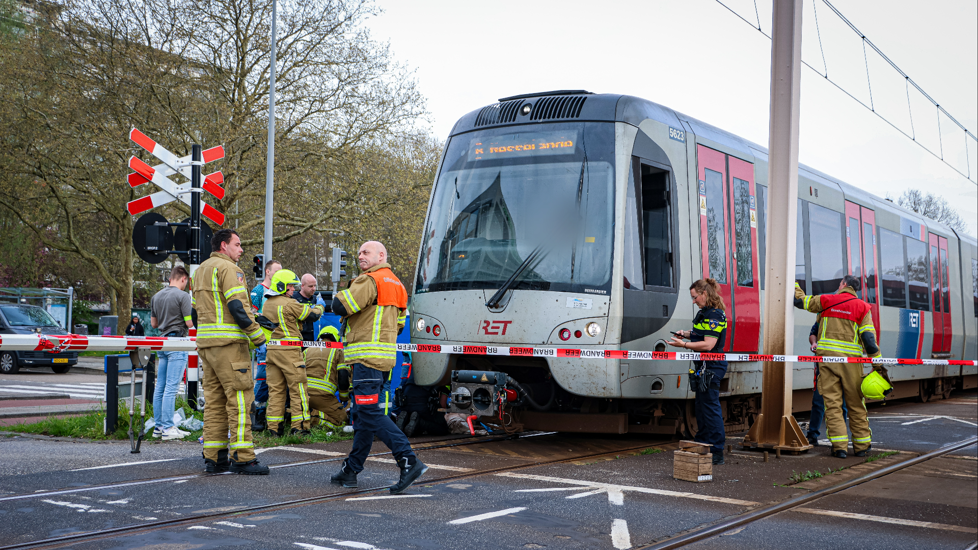Het slachtoffer is meegenomen naar het ziekenhuis