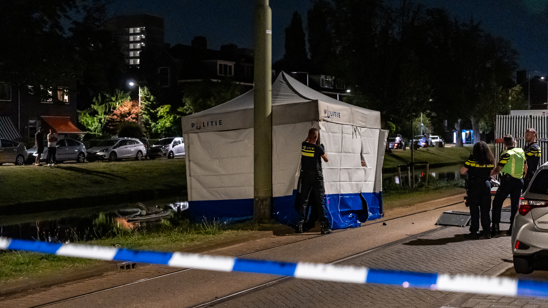 In de nacht van maandag op dinsdag werd de overleden persoon gevonden.