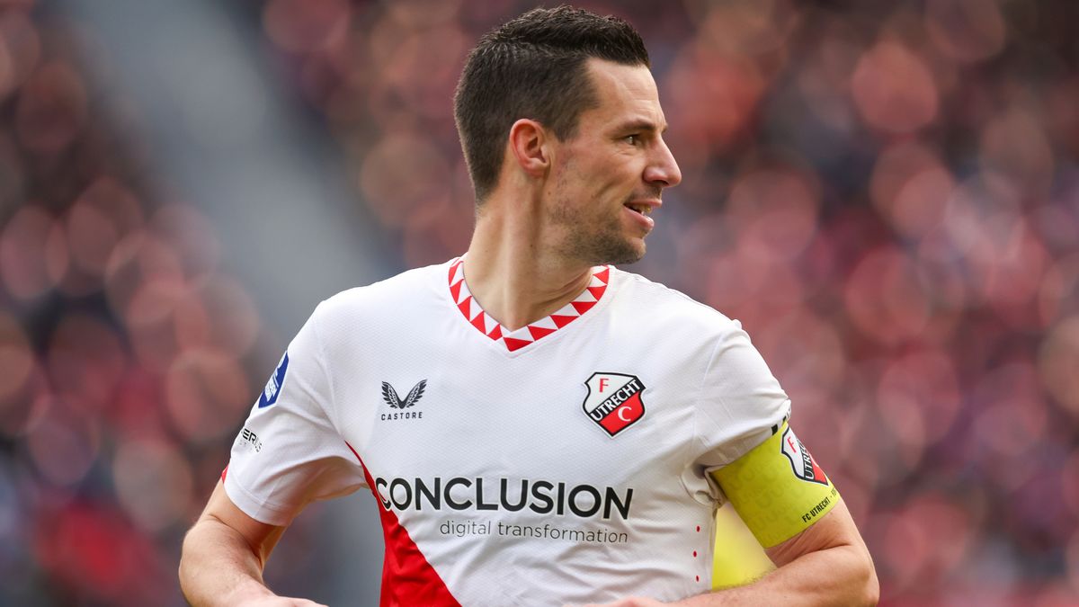 De concurrentiestrijd in de verdediging van FC Utrecht: 'Ik speel het liefst alles'
