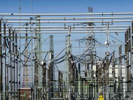 Een nieuw hoogspanningsstation en 400 extra elektriciteitshuisjes tegen stroomproblemen