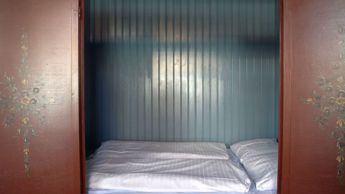 Oekraïense vluchtelingen overnachten in Hindelooper bedsteden