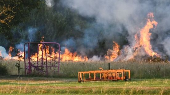 112 Nieuws: Flinke afvalbrand in Vroomshoop Home