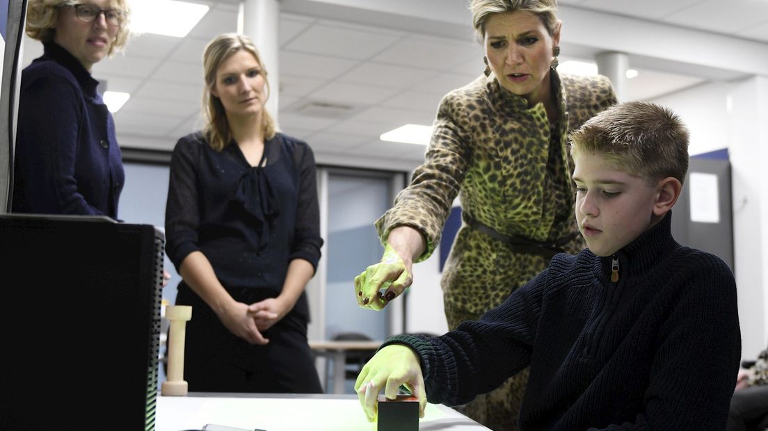 Koningin Máxima bezoekt Het Roessingh in Enschede