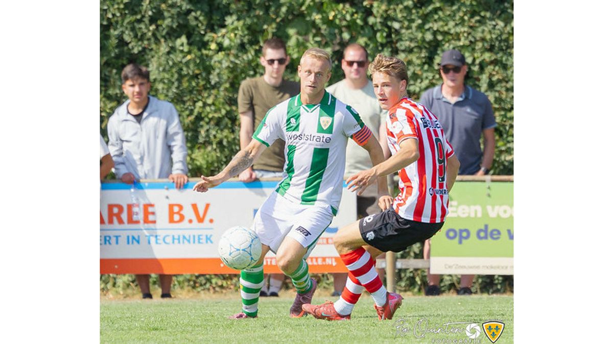 Daniël Hanzen mikt op topjaar in Tweede Divisie met twintig goals: 'Daarna door naar Sparta 1'