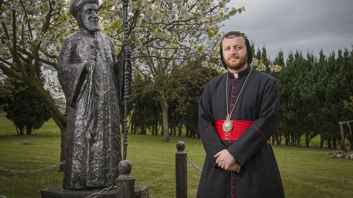 Bisschop uit Glane naar afscheid overleden patriarch in Warburg