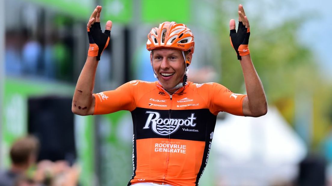 Taco van der Hoorn wint een etappe in de Eneco Tour
