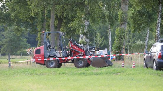 Fataal ongeluk • aanhouding na aanrijding. Fataal ongeluk • aanhouding na aanrijding.