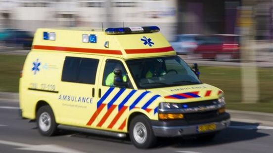 Maastunnel niet bereikbaar via Westzeedijk vanwege storing stoplicht | Aanrijding tussen tram en fietser. Maastunnel niet bereikbaar via Westzeedijk vanwege storing stoplicht | Aanrijding tussen tram en fietser.
