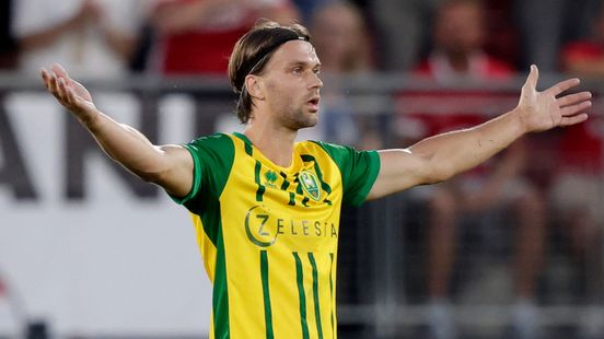 ADO Den Haag houdt uur stand, maar buigt bij rentree in eredivisie voor AZ Nieuws