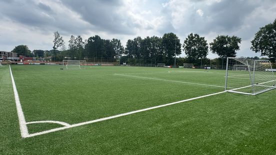 Hangjeugd in wijken en op voetbalterreinen: club in Amstenrade vindt alvast een oplossing Home