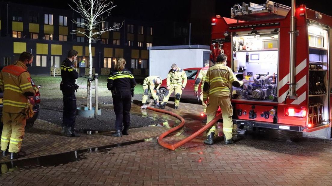 Een vrouw kwam vrijdagavond vast te zitten in drijfzand.