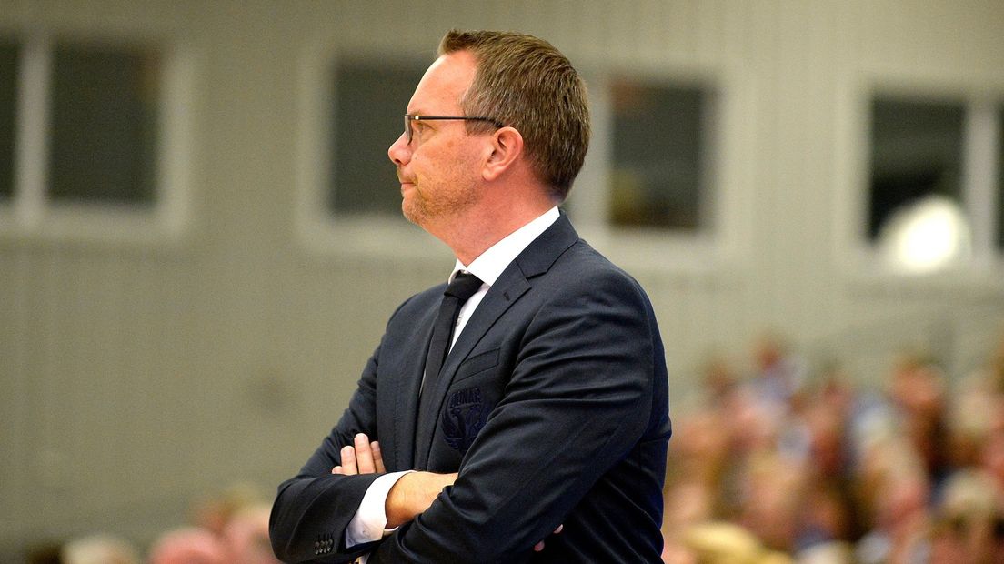 Donar-coach Erik Braal baalt.