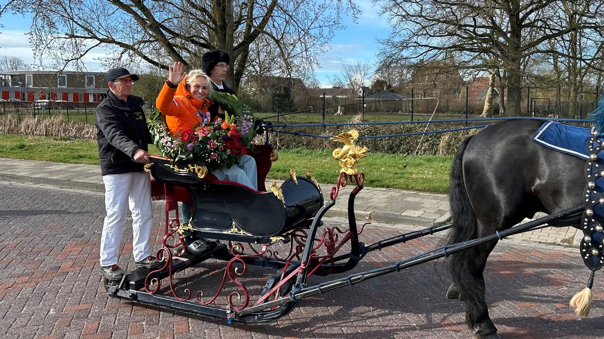 Marijke Groenewoud gehuldigd in Grou | Danny Noppert eenvoudig door naar laatste 16