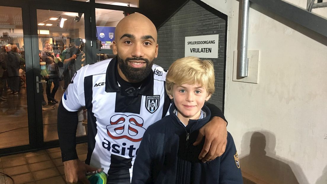 Florian met de grote man van de wedstrijd zaterdag: Samuel Armenteros