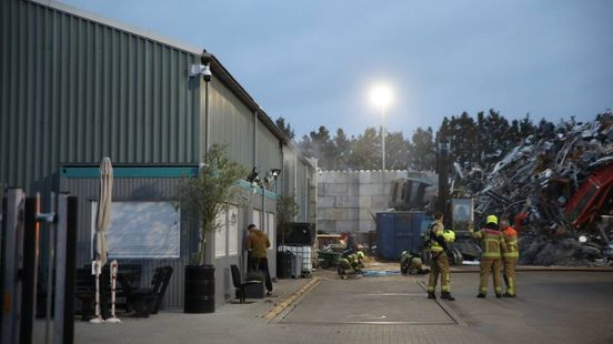 Brand in loods bij metaalrecyclingbedrijf
