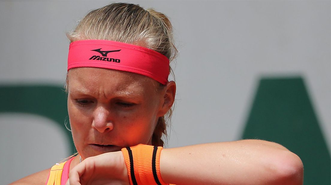 Kiki Bertens in actie op Roland Garros.