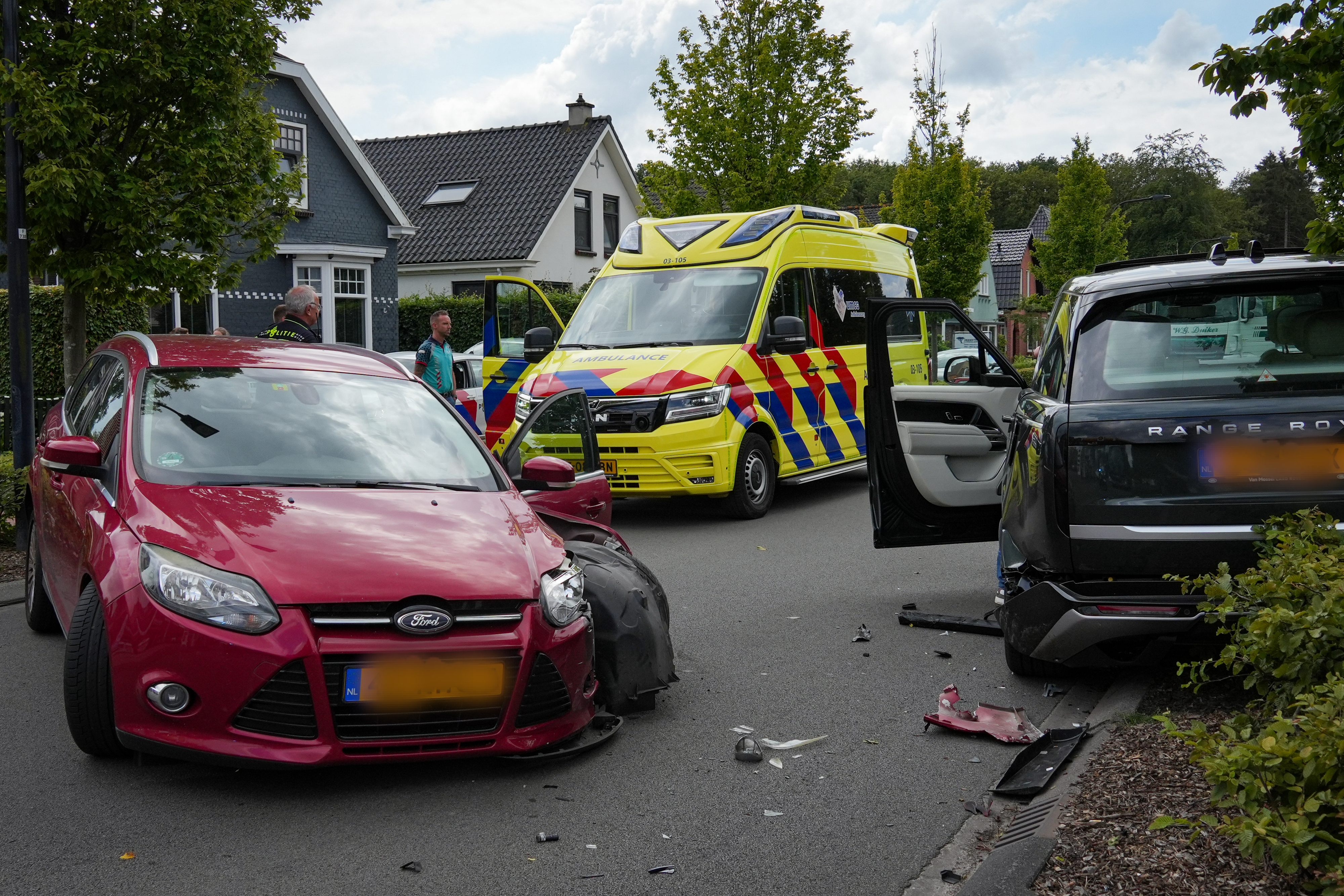 Oponthoud In Zuidlaren Door Ongeluk Met Twee Auto's - RTV Drenthe