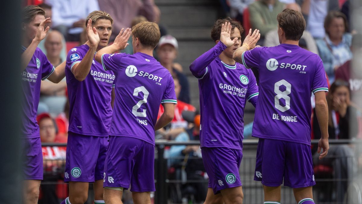 Eerste kans is voor Thom van Bergen tegen PSV (0-0)