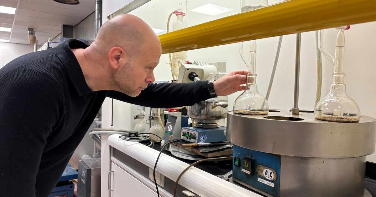 Kapotte wegen door kou: Onderzoek in Vianen na schade A2 - technologie news from RTV Utrecht