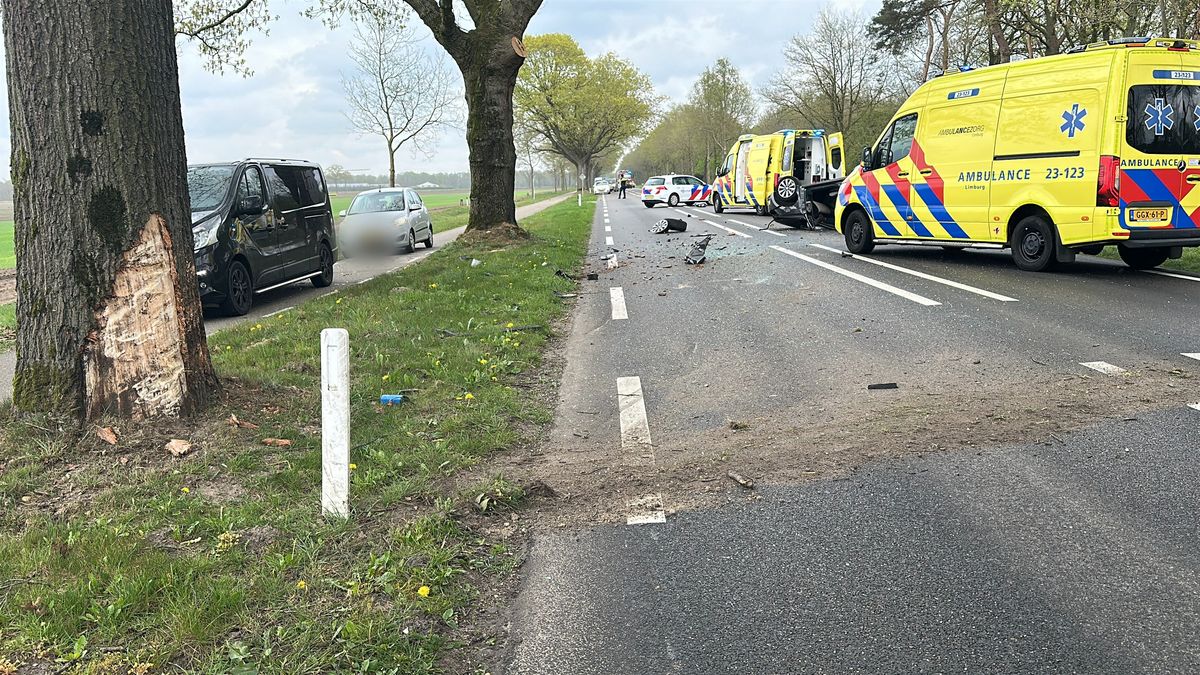 Drie personen naar ziekenhuis na crash tegen boom op N270