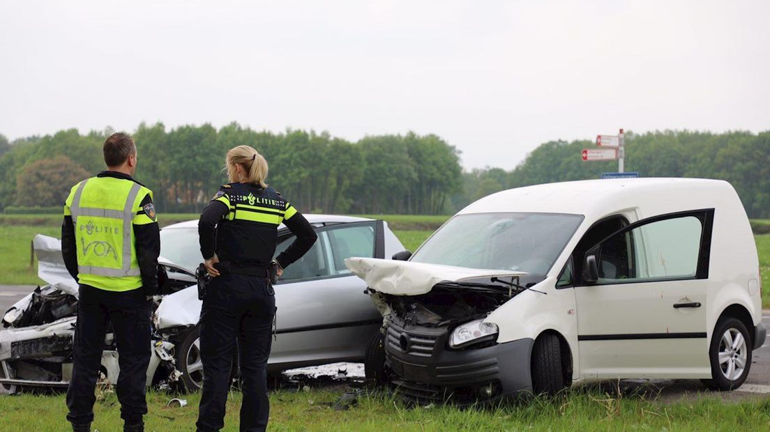 Aanrijding tussen twee auto's in Fleringen