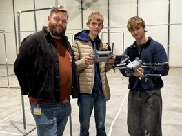 Studenten roemen nieuwe drone-opleiding in Eelde, maar: 'Bedrijven zijn nog zoekende'