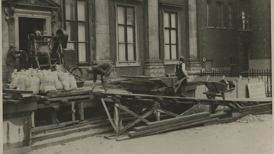 Bouw bomkelder Mauritshuis