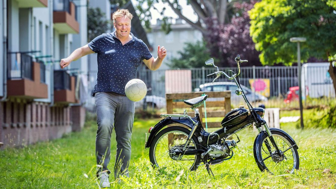 Martin van Zaanen houdt een balletje hoog