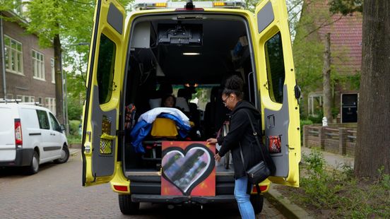 Met wensambulance, nog een allerlaatste keer naar huis