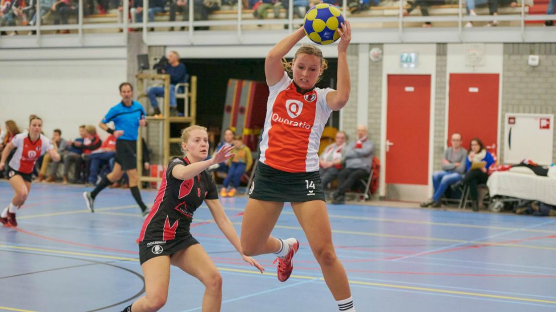 Rianne Echten tijdens TOP - Fortuna