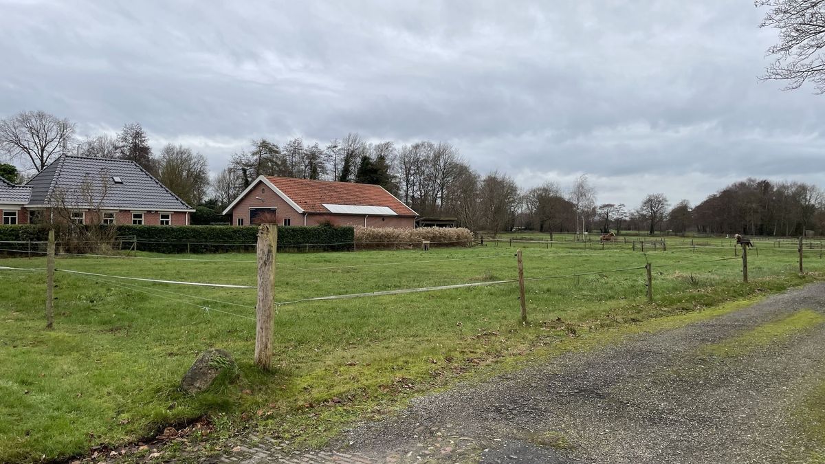 Gat aan Oude Velddijk in Peize wordt ondanks tegenstand opgevuld