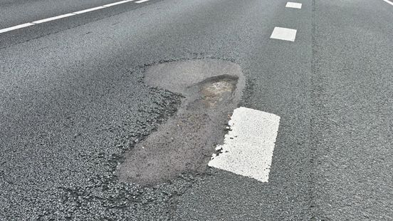 Rijstrook A73 afgesloten vanwege schade aan wegdek Home