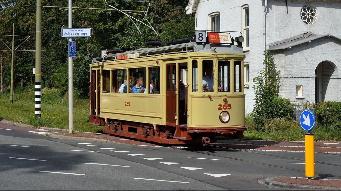 De historische tram 265 uit 1920