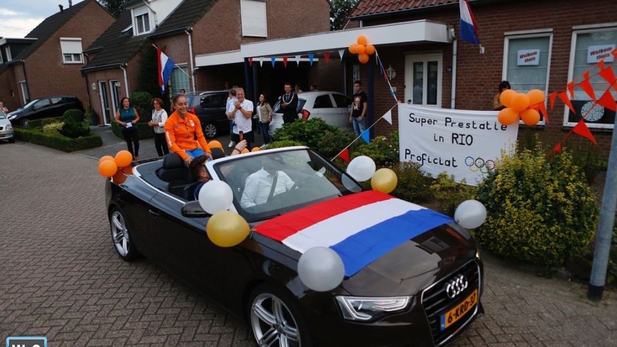 Turnster Vera van Pol gehuldigd in Tungelroy