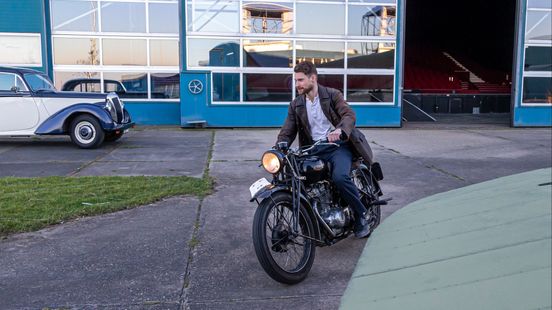 Alex speelde jarenlang de hoofdrol in succesmusical Soldaat van Oranje