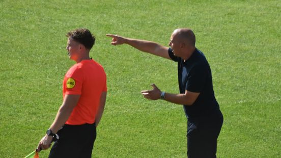 Diepe crisis bij De Graafschap, wankelt de positie van trainer Duivenvoorden?