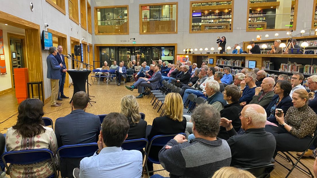 De gespreksavond over het nieuwe parkeerbeleid van de gemeente.
