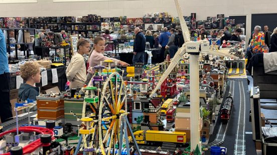 Bijna 100 jaar oud en nog steeds in trek: lego blijkt op deze beurs onverwoestbaar Home