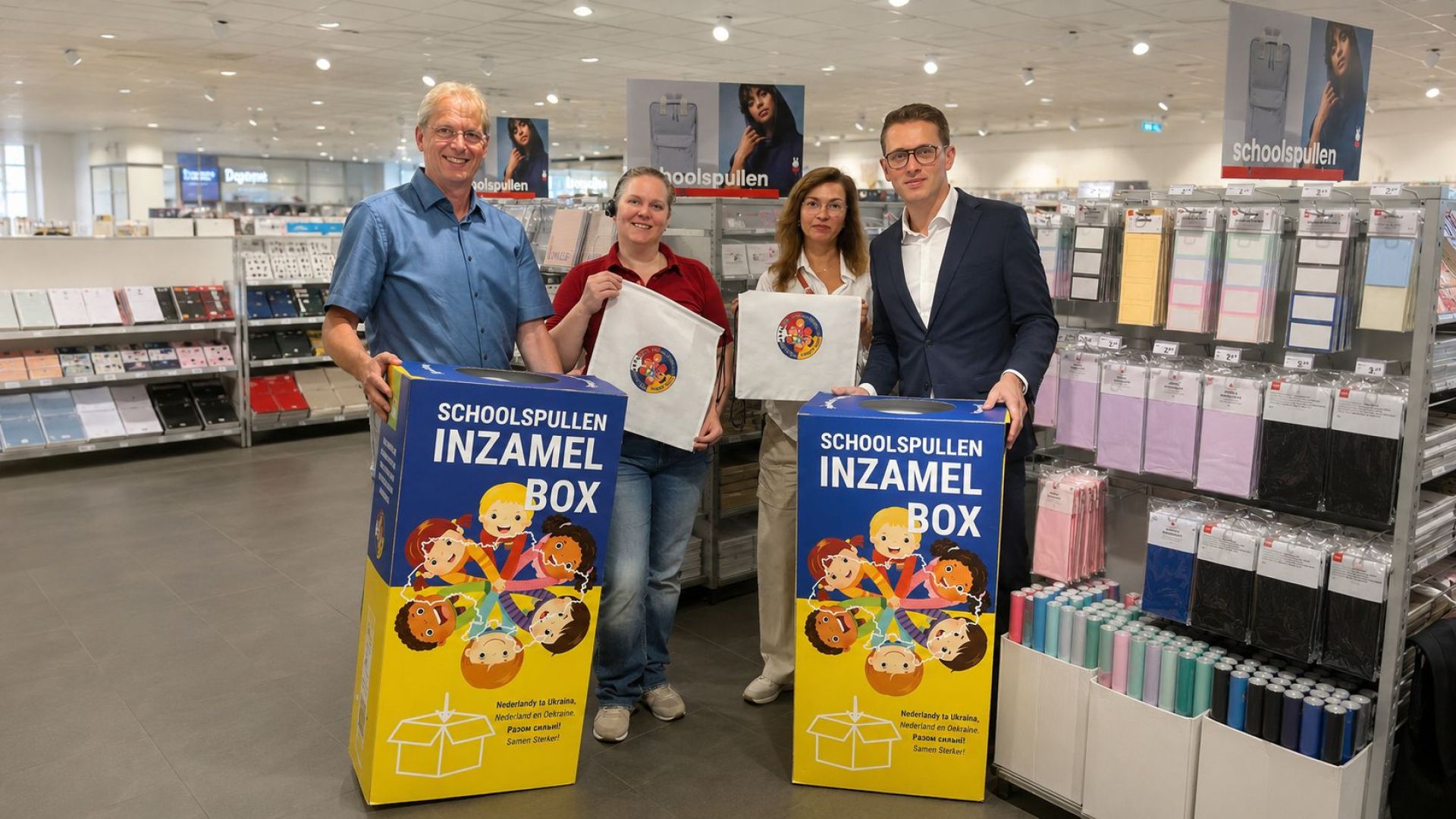 Mark van Dam (Voorzitter WUh, Anouik (Hema), Vitalina Stroes (Oekraïense gemeenschap in Winterswijk) en Mark ten Pas (Wethouder).