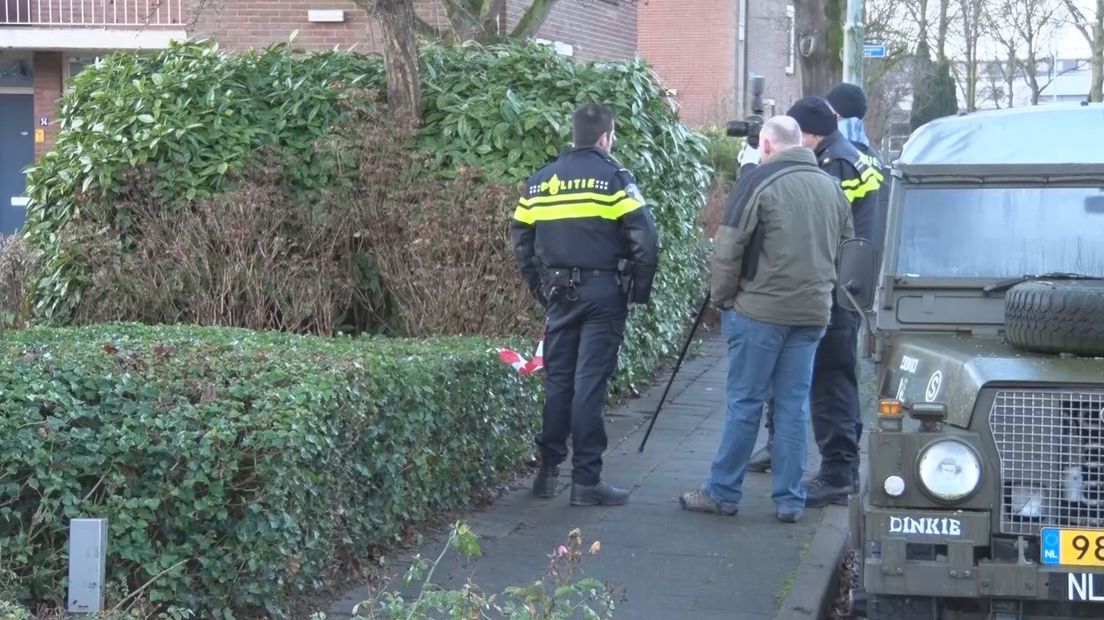 De politie vraagt vanavond in het programma Bureau GLD aandacht voor een overval op een boekhoudkundig kantoor aan huis in Tiel. Op dinsdag 27 december drongen drie overvallers het huis aan de Burgemeester van Altenastraat binnen.