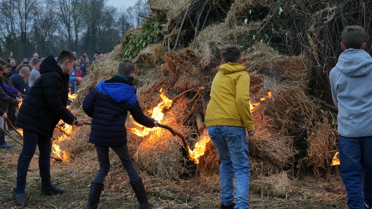 In heel Drenthe paasbulten aangestoken