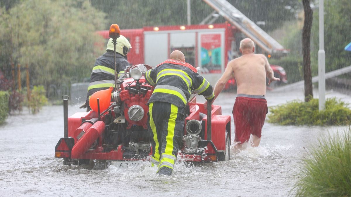 Woudsend boos wegens wateroverlast: 