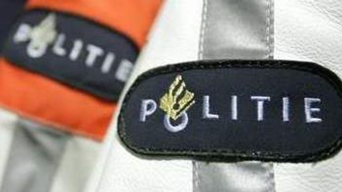 Twee mannen beroven slachtoffer op straat in Hengelo, politie zoekt getuigen