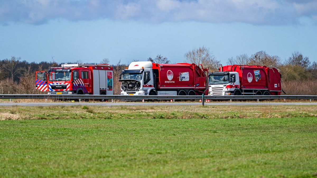Brand in vuilniswagen op Centrale As