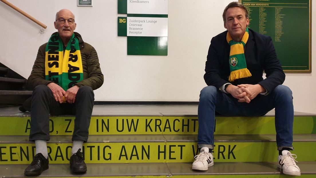 René Werkman en zoon Dennis bij hun 'cluppie' ADO Den Haag